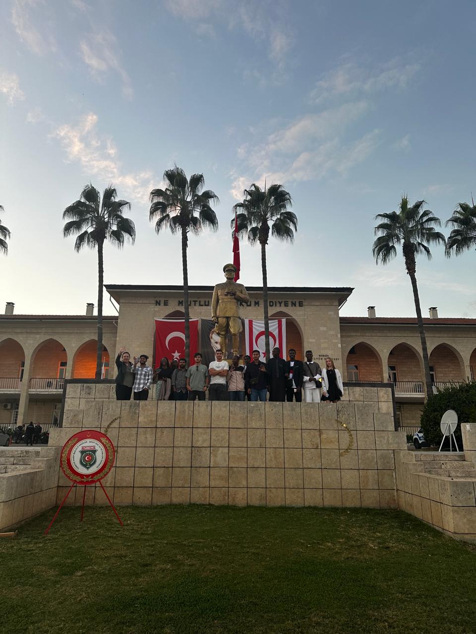 Mersin TUAM Öğrencileri, Devlet Opera ve Bale Merkezinde Müzikal İzlediler