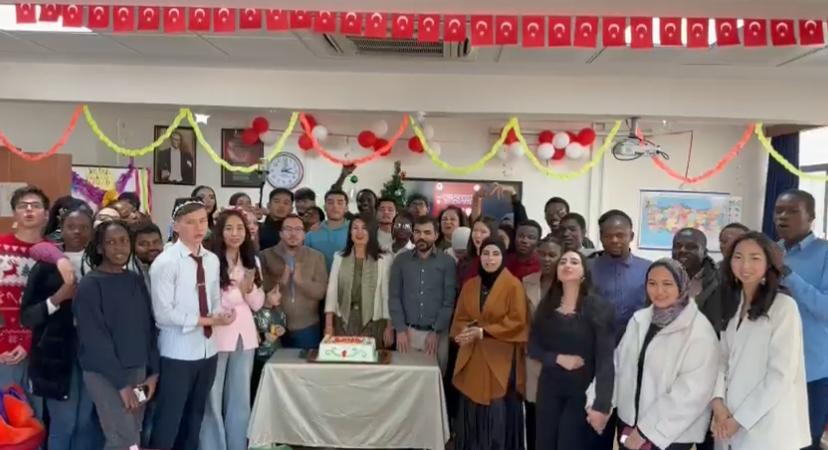 MEÜ TUAM’da Uluslararası Öğrencilerle Yeni Yıl (2026 Yılı) Coşkusu Yaşandı